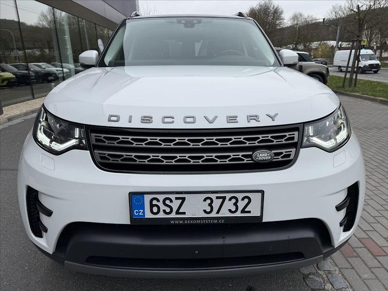 Land Rover Discovery 3,0 TDV6 SE - fotka 3 z 27