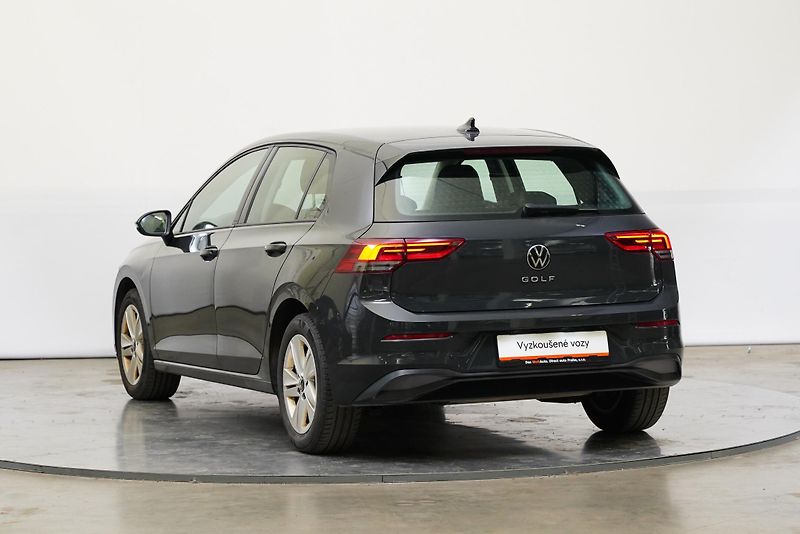Volkswagen Golf - fotka 7 z 23