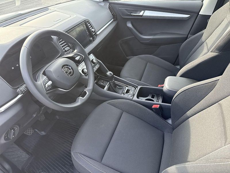 Škoda Karoq (2024) 1.5 TSI Selection - fotka 6 z 32