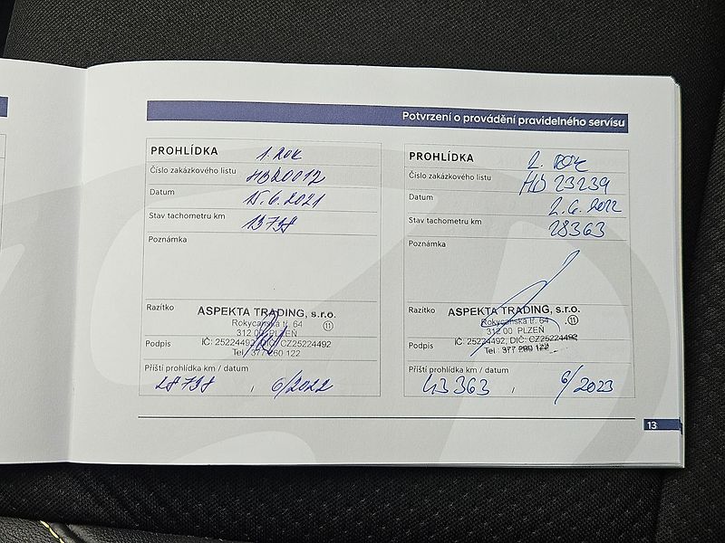 Hyundai Kona 1,0 T-GDi, Mystic+Guard, 1.maj - fotka 33 z 35