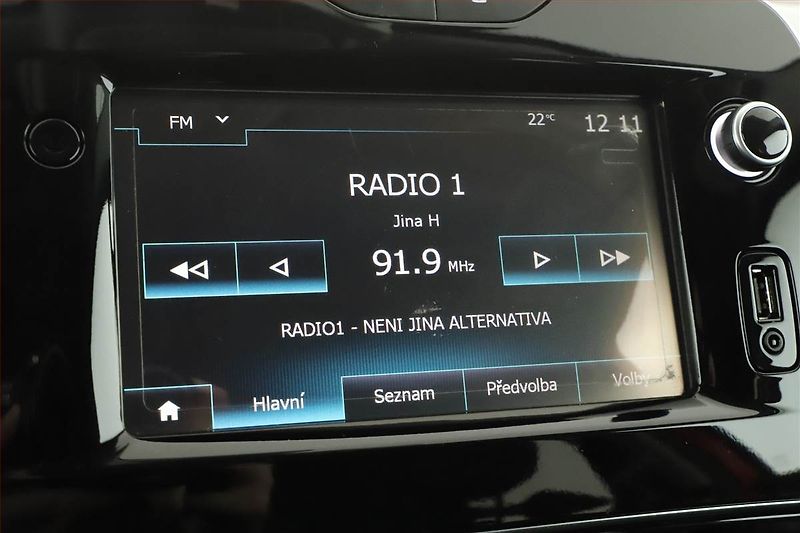 Renault Clio (2017) Alize 0.9 TCe, Serv.kniha - fotka 9 z 14
