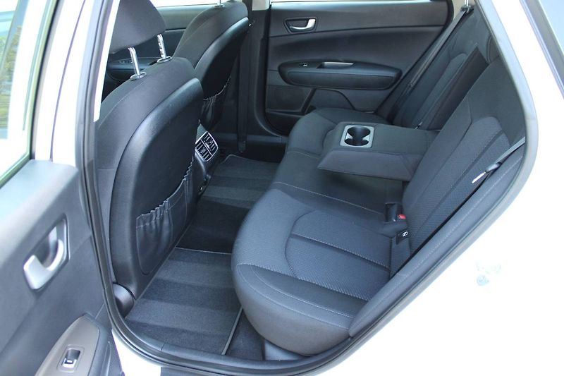 Kia Optima (2019) 1.6 CRDI 100kW automat servisk - fotka 10 z 30