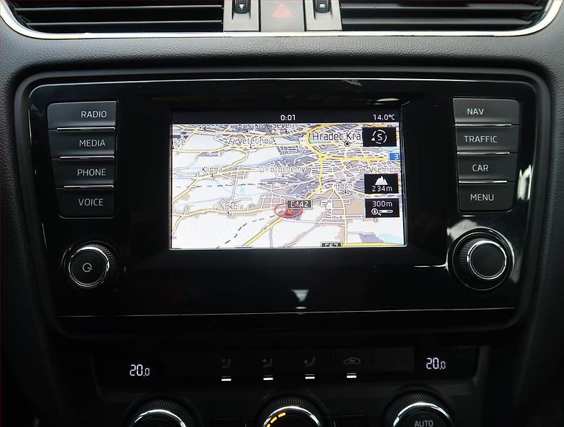 Škoda Octavia (2015) Ambition 2.0 TDI, Automat - fotka 16 z 20