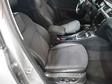 Škoda Octavia (2015) 1.6 TDi, DSG, navi - náhled 12