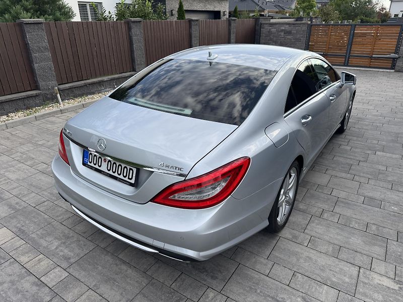 Mercedes-Benz CLS (2014) 350 CDI, 4Matic, AMG - fotka 14 z 64