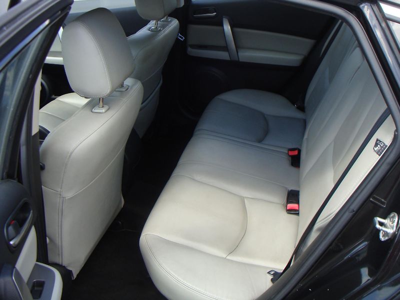 Mazda 6 2.5 i, 125 kW, klima - fotka 18 z 24