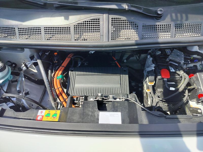 Toyota ProAce Electric L2 75kWh - fotka 28 z 28