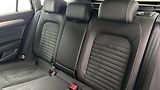Volkswagen Passat 2.0 TDI DSG Elegance Variant - náhled 16
