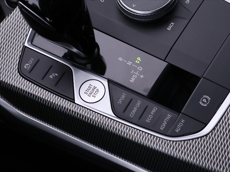 BMW Řada 3 3,0 M340d 250 kW xDrive CZ DPH - fotka 32 z 44