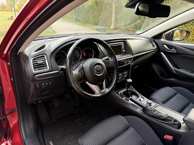 Mazda 6 2.0 Center-Line - fotka 28 z 34