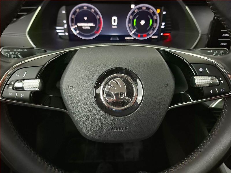 Škoda Octavia (2020) 1.5 TSI, ČR,1.maj, Tempomat - fotka 16 z 18