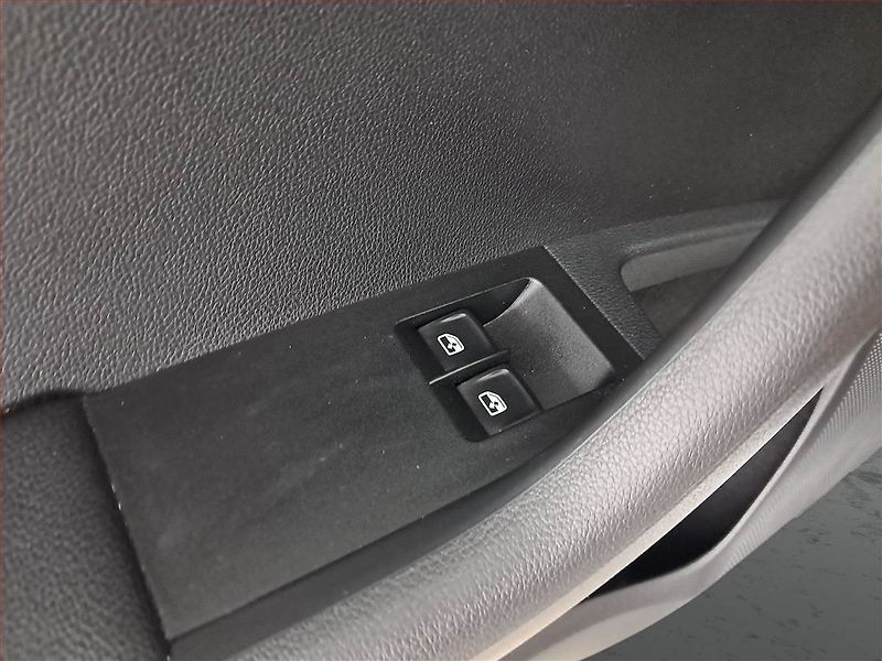 Škoda Octavia (2015) 1.2 TSI, Tempomat - fotka 15 z 16