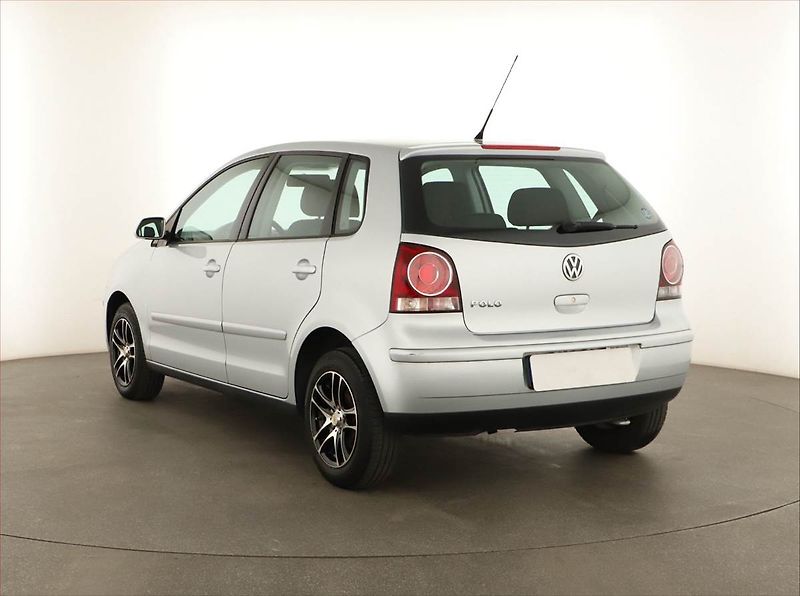 Volkswagen Polo (2007) 1.2, Serv.kniha, po STK - fotka 4 z 12