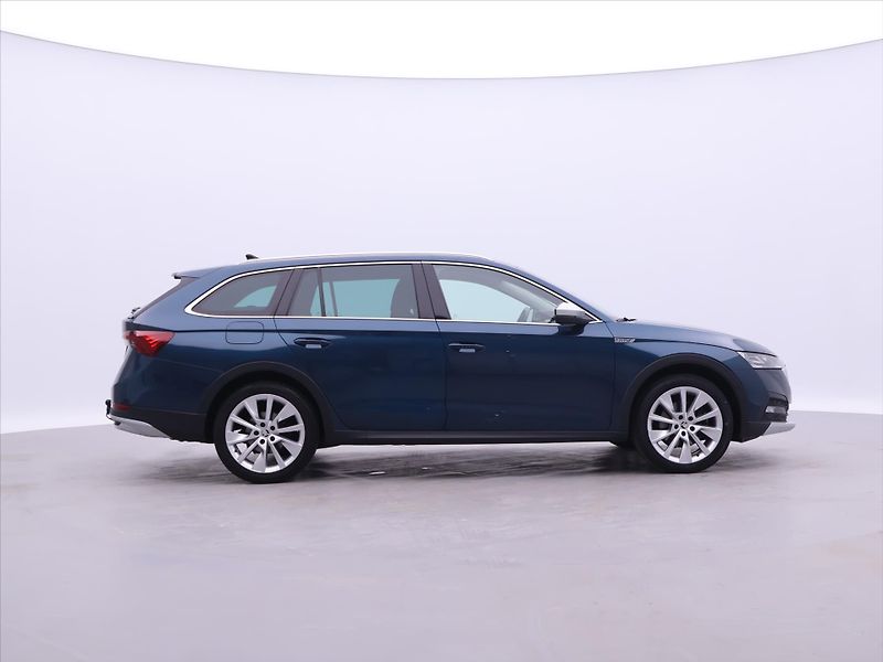 Škoda Octavia 2,0 TSI 140kW DSG Scout DPH - fotka 8 z 30
