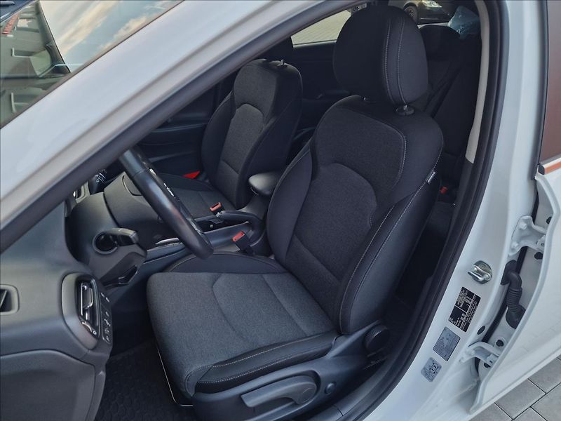 Hyundai i30 1.0T-Gdi Smart Kombi,ČR,1.Maj - fotka 34 z 50
