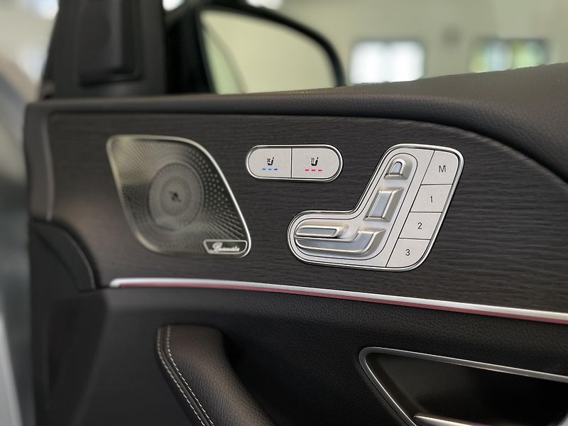 Mercedes-Benz GLE 450d 4Matic AMG - fotka 14 z 36