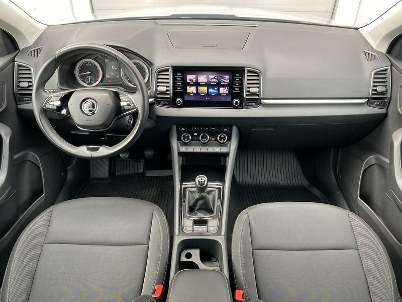 Škoda Karoq 1,0 TSI 81 kW Ambition - fotka 10 z 26