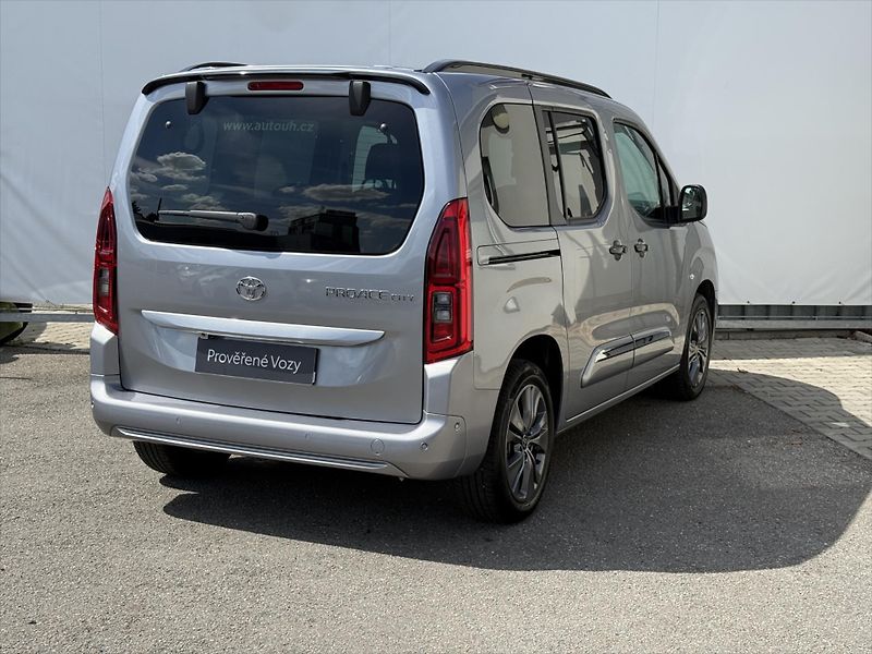 Toyota ProAce City Verso 1,5 Short VIP - fotka 6 z 23