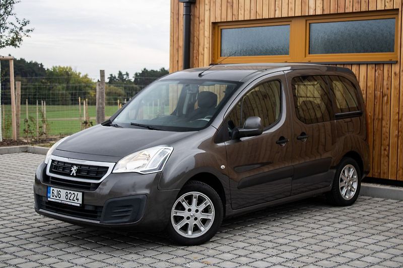 Peugeot Partner Tepee - fotka 1 z 28