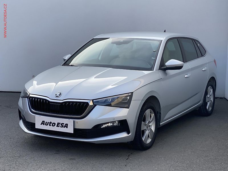 Škoda Scala (2021) 1.5 TSi, 2.maj,ČR, Style - fotka 3 z 17