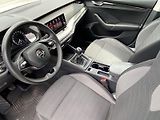 Škoda Octavia (2024) Combi 2.0 TDI Ambition - náhled 8