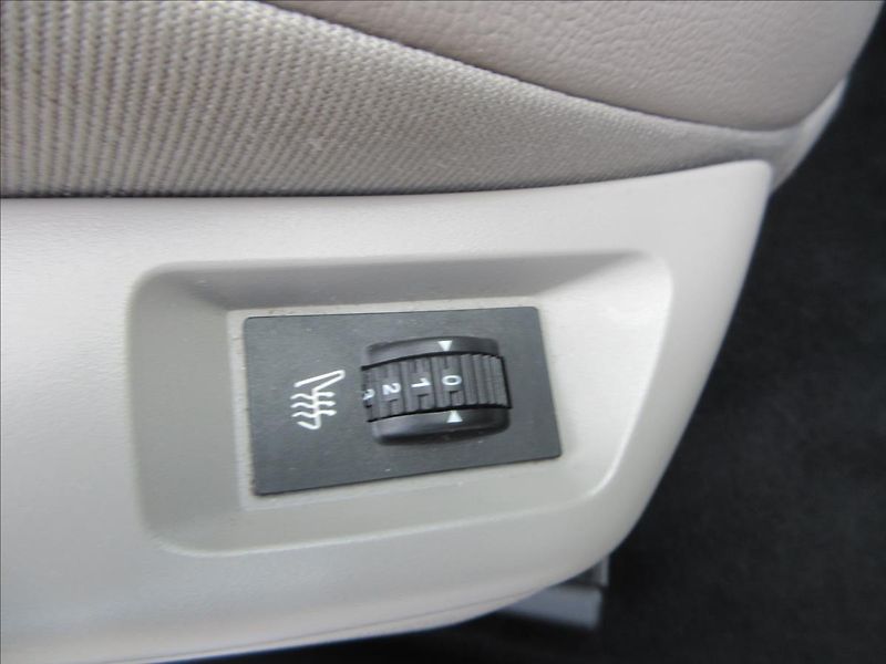 Citroën C5 2,0 HDi, Exclusive, Tourer, 1. - fotka 33 z 39