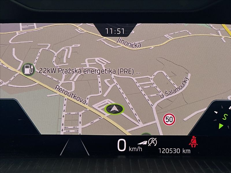 Škoda Octavia 2,0 TDI DSG Combi Style+ TAŽNÉ - fotka 11 z 25