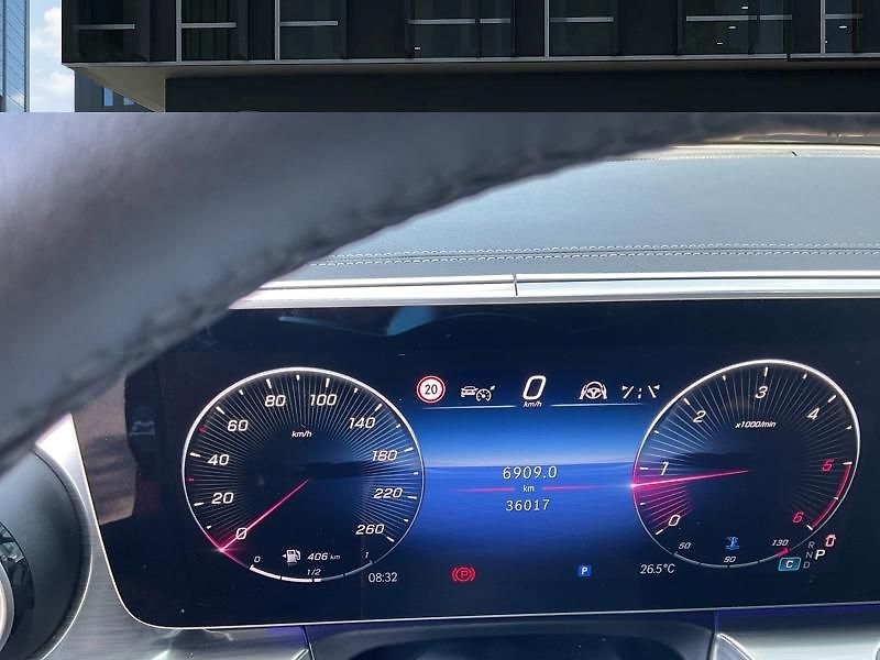 Mercedes-Benz Třídy V V-Třída 300D 4MATIC EXCLUSIVE - fotka 11 z 11