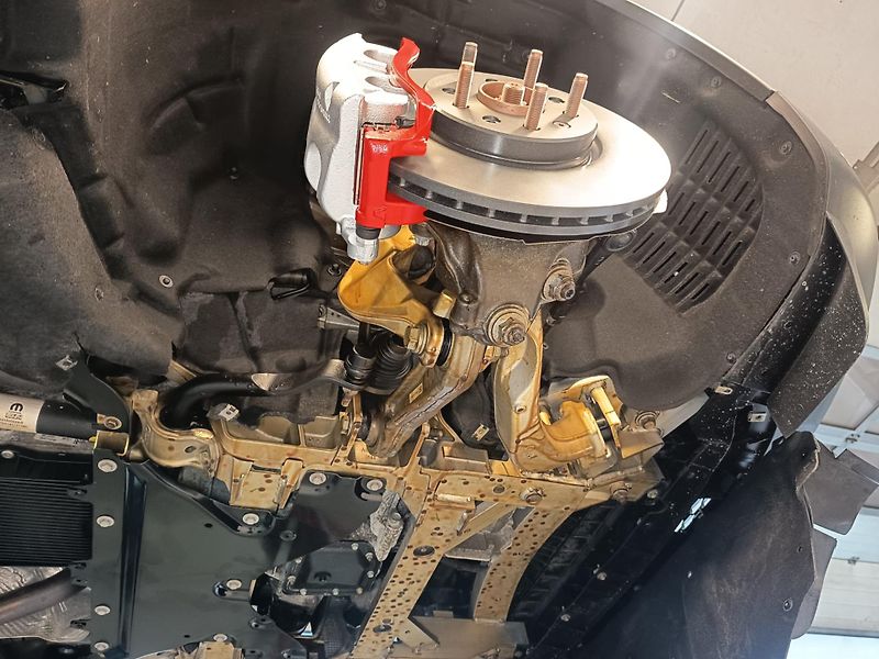 Jeep Grand Cherokee (2021) 3,6L 4x4 LIMITED L, REZERVACE - fotka 47 z 49