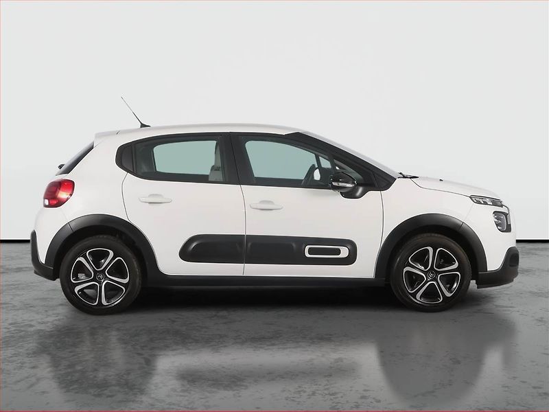 Citroën C3 (2024) Shine 1.2 PureTech, Serv.kniha - fotka 6 z 17