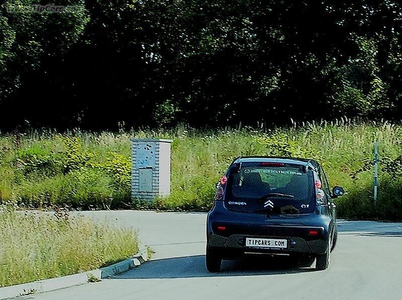 I když je C1 hodně nedotáčivá, můžete si s ní užít dost zábavy.
