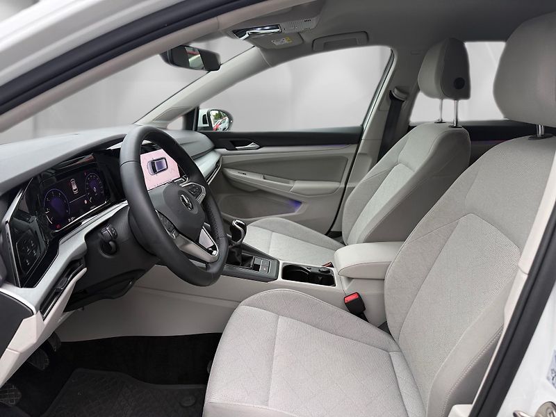 Volkswagen Golf Variant (2021) 2,0 TDi 85 kW Life ČR  - fotka 13 z 24