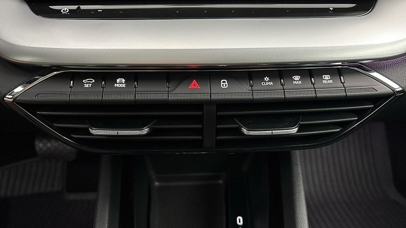 Škoda Octavia 1.4 TSI iV DSG Ambition - fotka 13 z 27