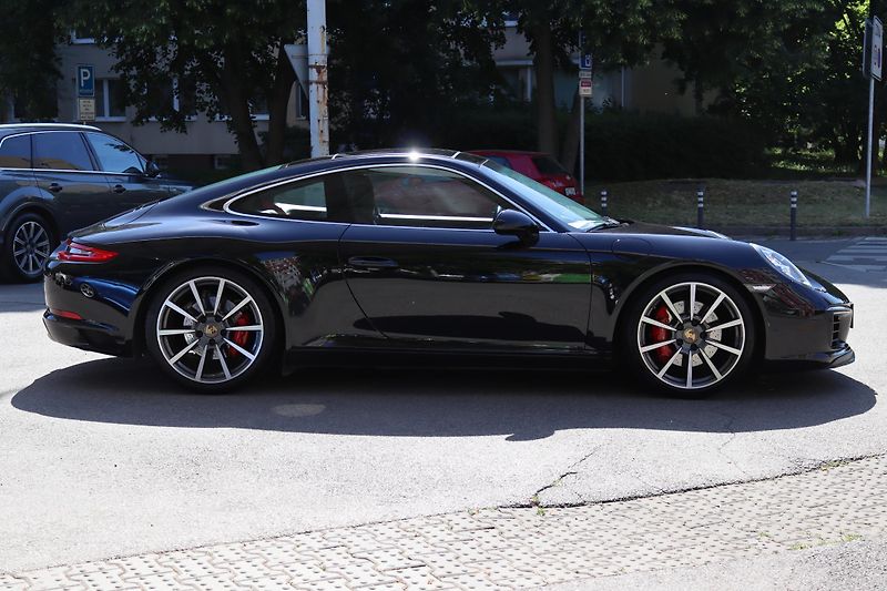 Porsche 911 991.2 CARRERA S 3.0 PDK 309kW  - fotka 9 z 50