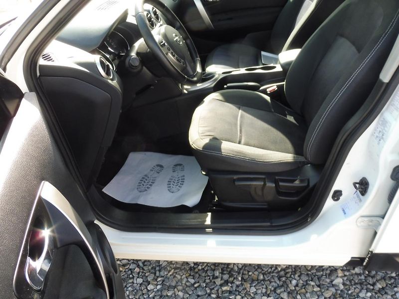 Nissan Qashqai 1.5DCi 110PS NAVI STK TOP STAV - fotka 104 z 189