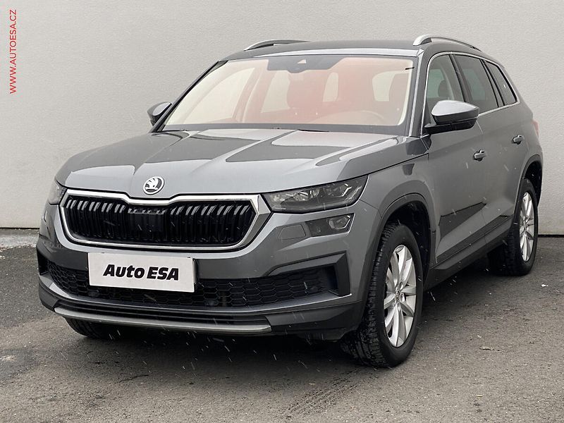 Škoda Kodiaq (2022) 2.0 TDi 4x4, 1.maj,ČR, Style - fotka 3 z 22