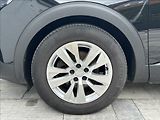 Peugeot 3008 1,5 BlueHDI 130PS  Active - náhled 44
