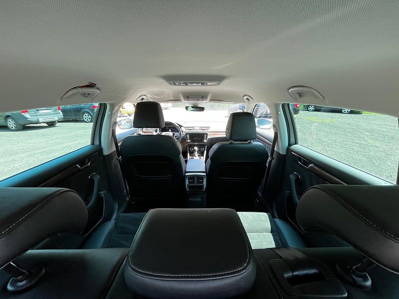 Škoda Superb (2022) Scout 2.0 TDI 4x4  - fotka 13 z 19