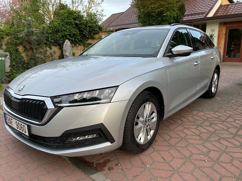 Škoda Octavia 1.5TSi 1.MAJ ČR NEBOUR. ZÁRUKA - fotka 3 z 20