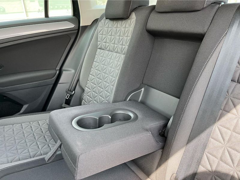 Volkswagen Tiguan Life 2.0 TDI 110 kW DSG - fotka 24 z 29