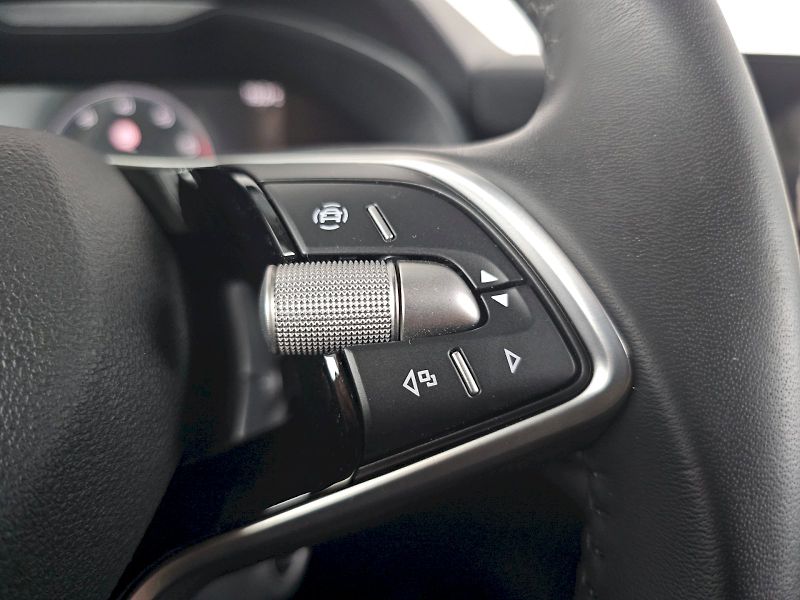 Škoda Kamiq (2025) 1.0TSi 85kW SELECTION - fotka 9 z 33