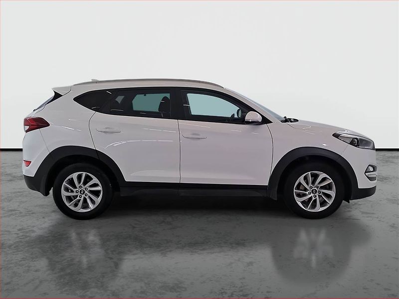 Hyundai Tucson (2016) 1.7 CRDi, Automat, Tempomat - fotka 6 z 17