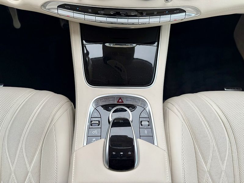 Mercedes-Benz Třídy S (2018) 65 AMG - fotka 32 z 60