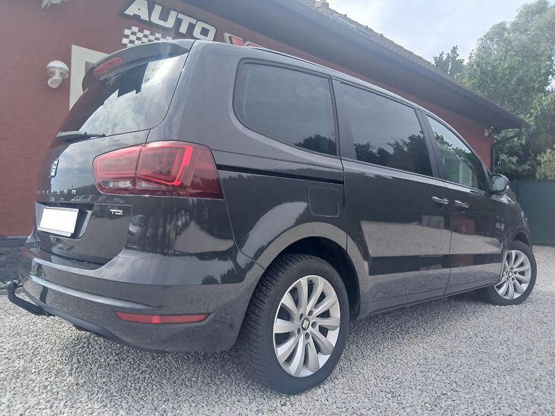 Seat Alhambra 2.0 TDi 7míst DSG - fotka 3 z 40