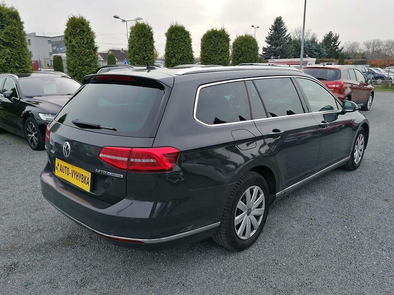 Volkswagen Passat (2016) 2.0 TDi DSG Highline,LED - fotka 5 z 27