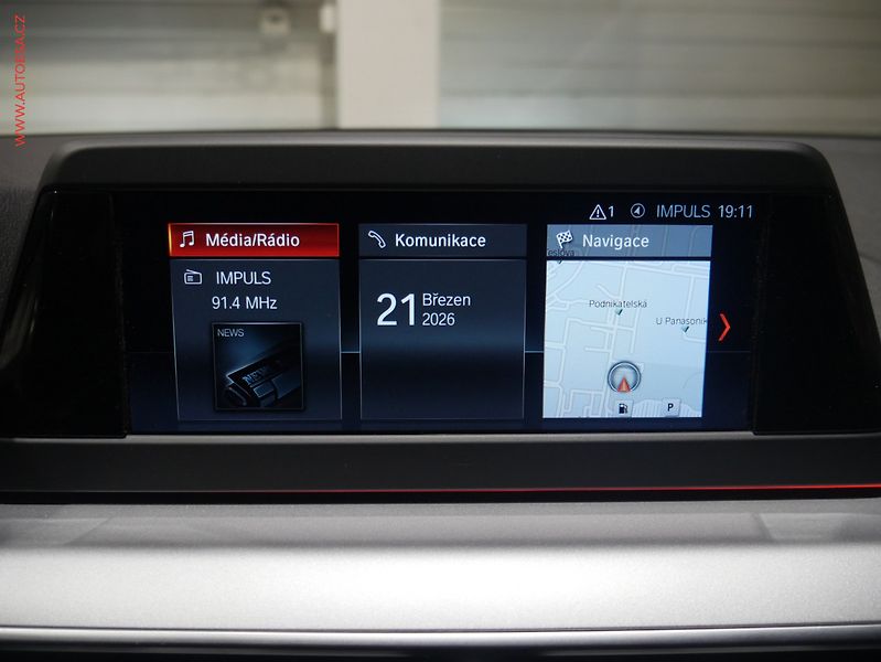 BMW Řada 5 (2017) 2.0d 520xd, AT, LED, panor - fotka 15 z 24