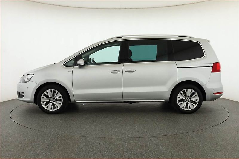 Volkswagen Sharan (2013) 2.0 TDI, 4X4, 7 míst - fotka 3 z 21