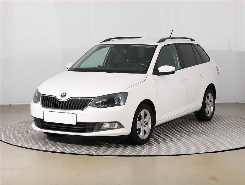 Škoda Fabia (2017) 1.0 TSI - fotka 2 z 19