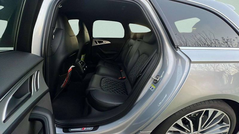 Audi A6 Avant 3.0 TDI Biturbo 4x4 (235 - fotka 26 z 32