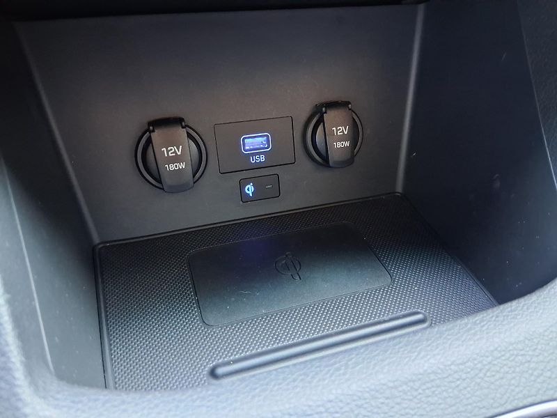 Hyundai i30 N-LINE 1.5 T-GDi 117 kW - fotka 19 z 26